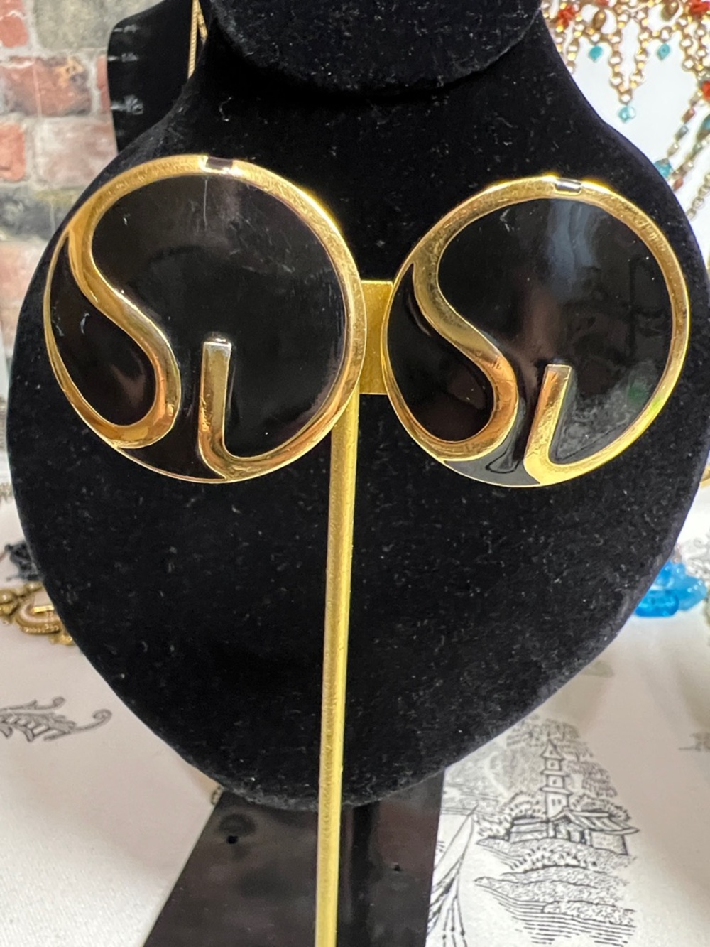 VTG~ St John Gold & Black Clip Earrings